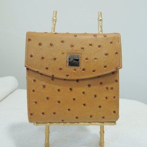 Dooney & Bourke card and cash wallet NWOT